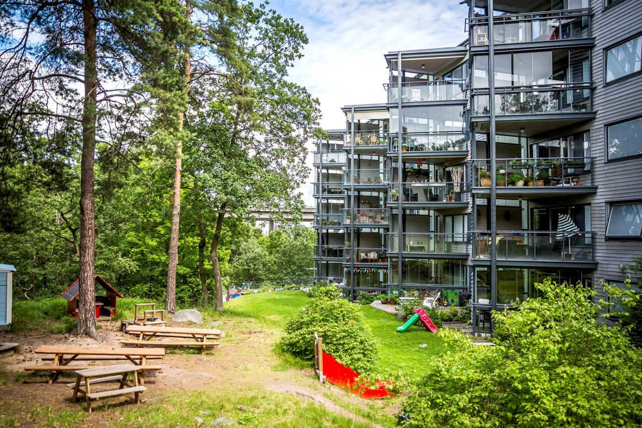 Blommensbergsvägen 128