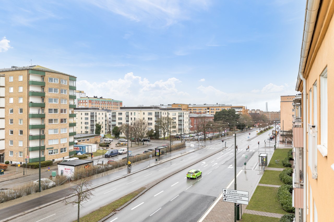 Sallerupsvägen 32H