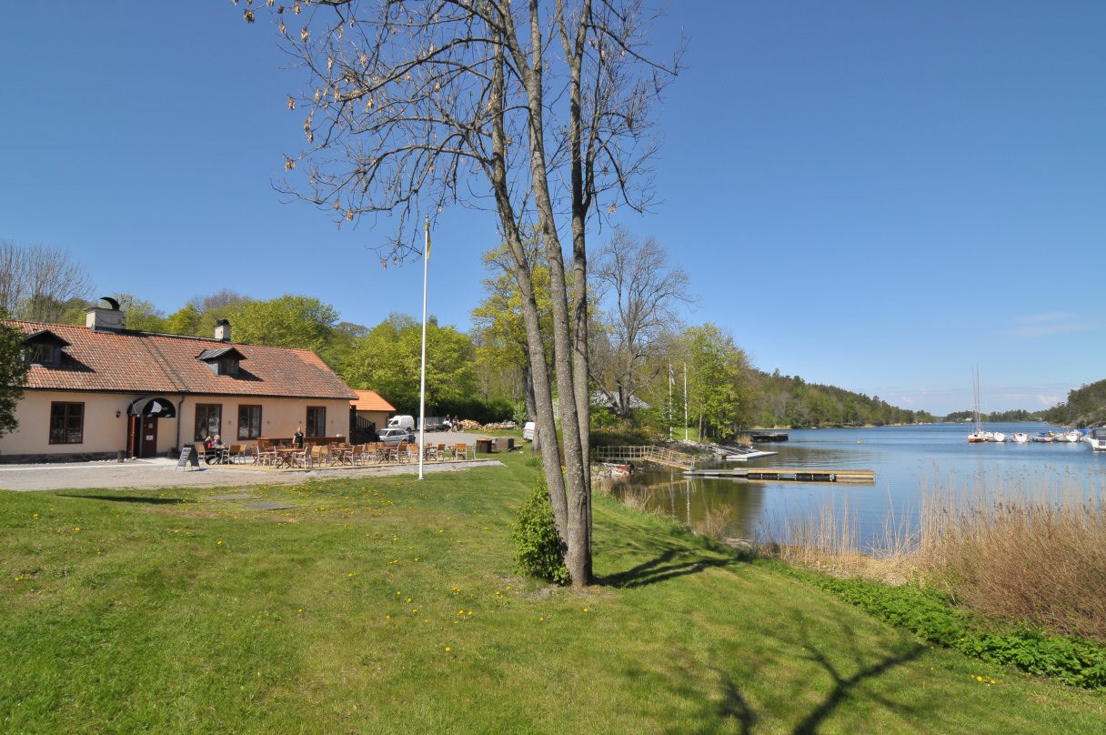 Björkholmsvägen 10