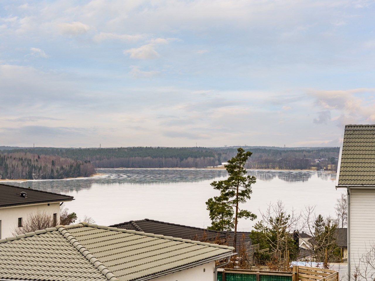 Hällmarksvägen 30