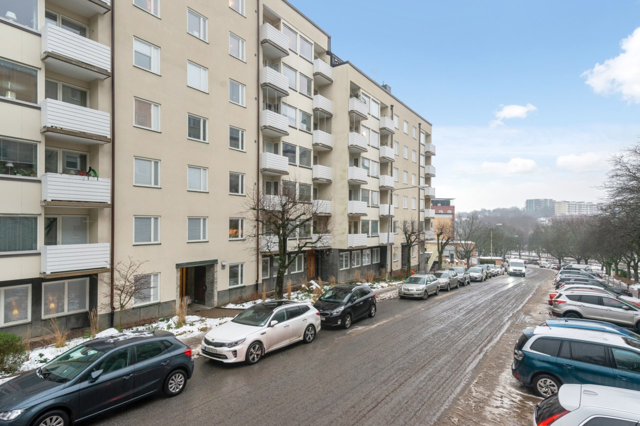 Framnäsbacken 8
