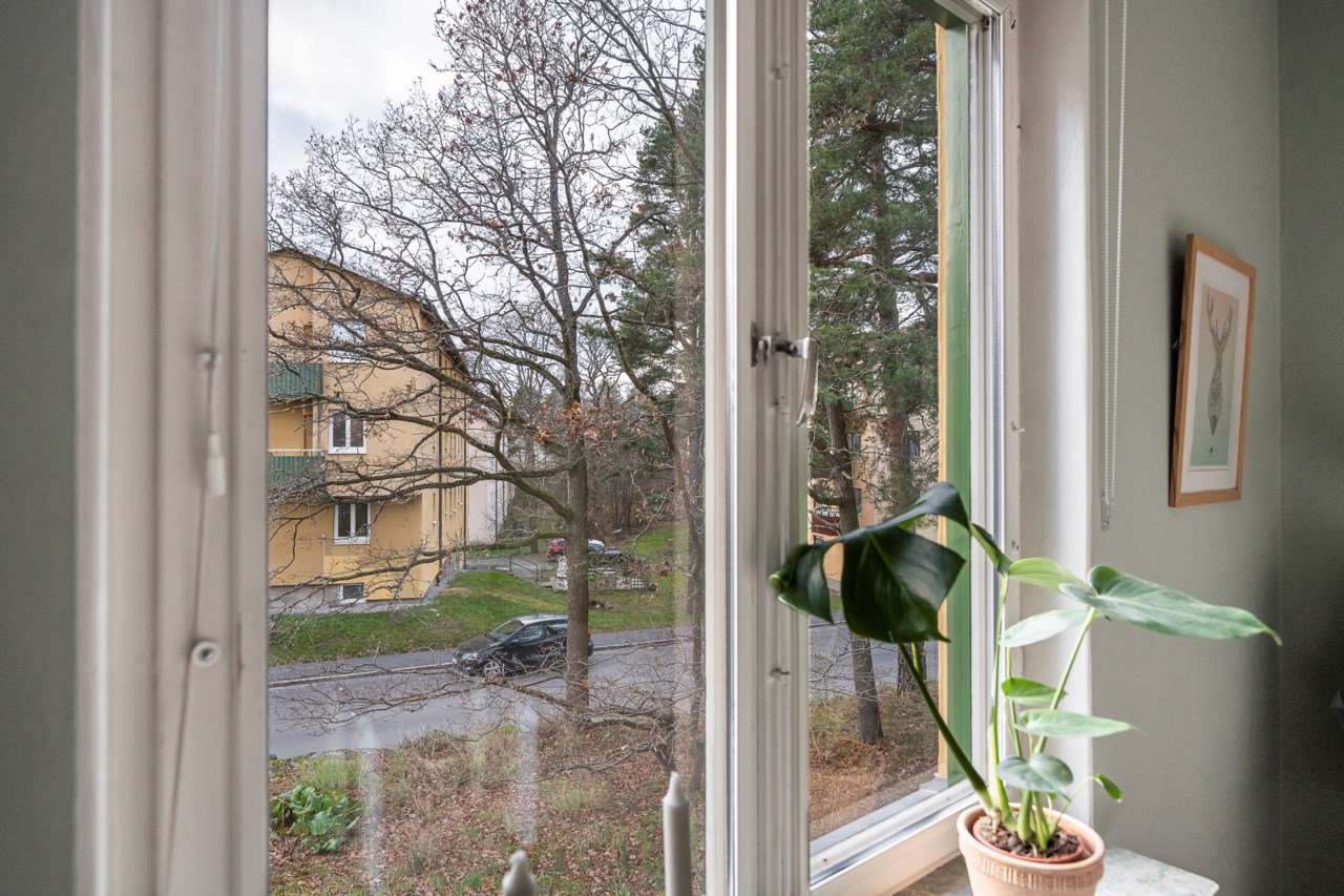 Finn Malmgrens väg 73