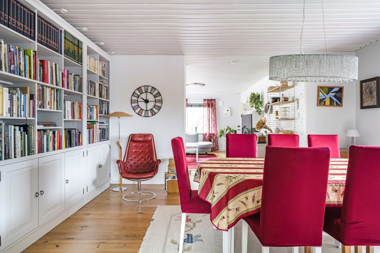 Norra Bondevägen 30