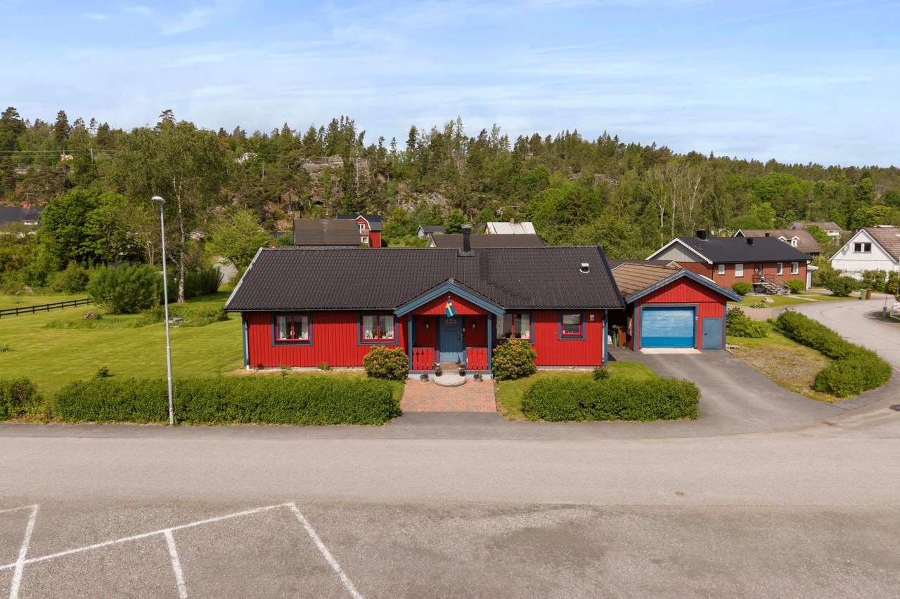 Syrénvägen 10