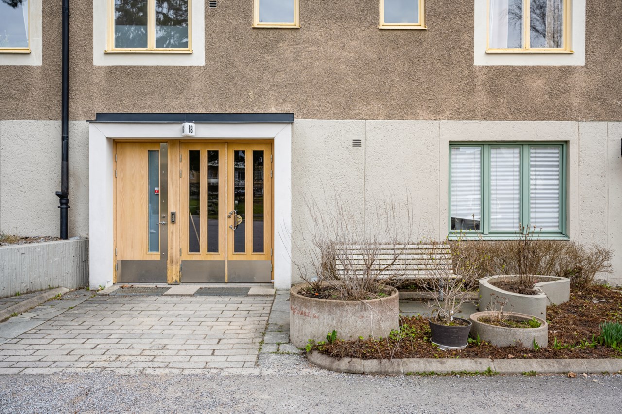 Östrandsvägen 68, 2 tr