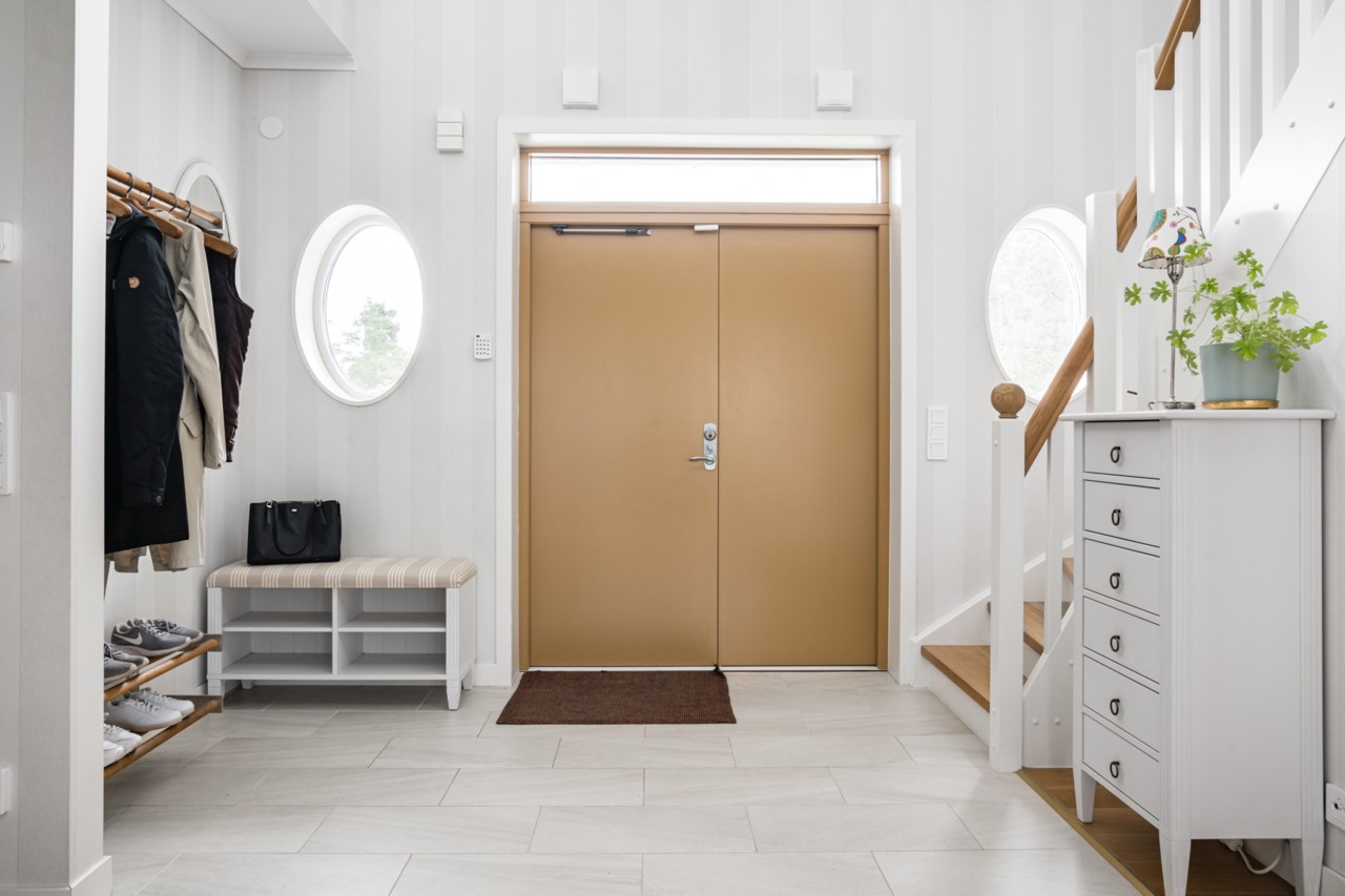 Bergtomtavägen 17