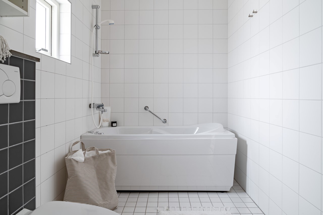 Badhusgatan 27