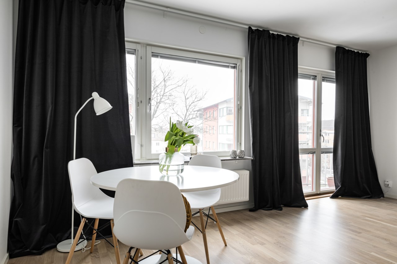 Rådstuguvägen 10