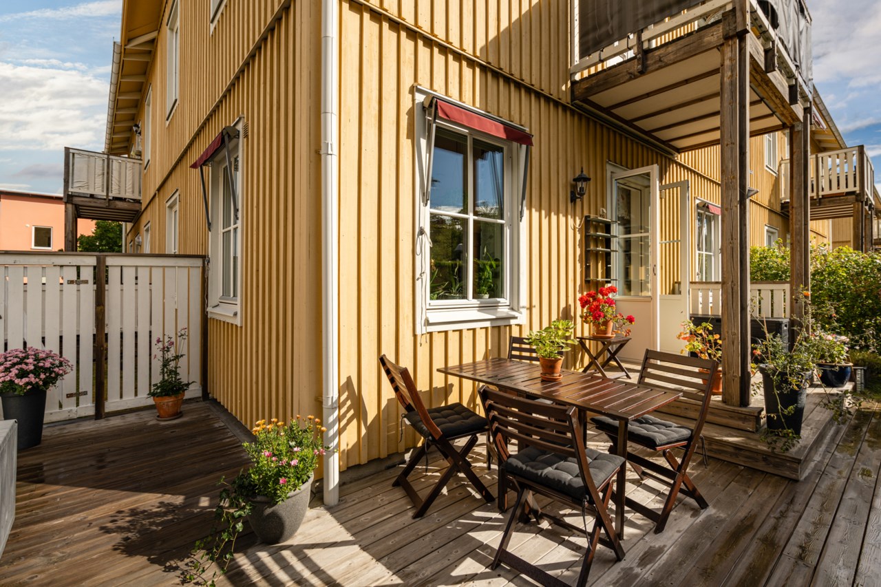 Fritzbergsvägen 151B,  Terrass i gavel!